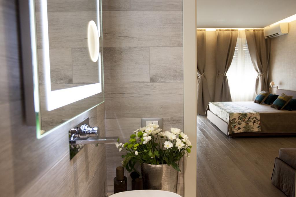 Thebed Bed & Breakfast Pescara Bagian luar foto